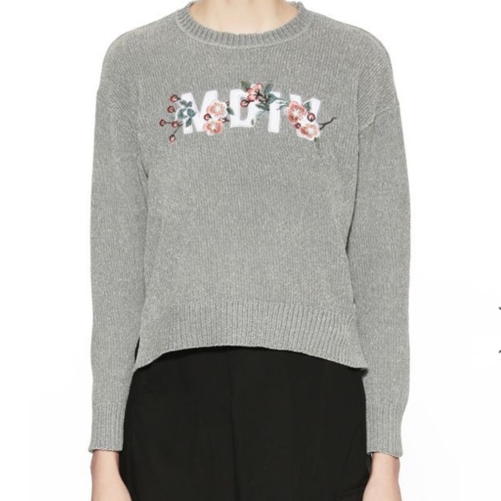 Musium Div. Embroidered Grey Floral Soft Women’s Sweater sz 2 EUC